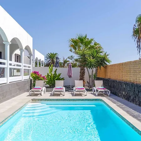 فيلة Mendi Gorri